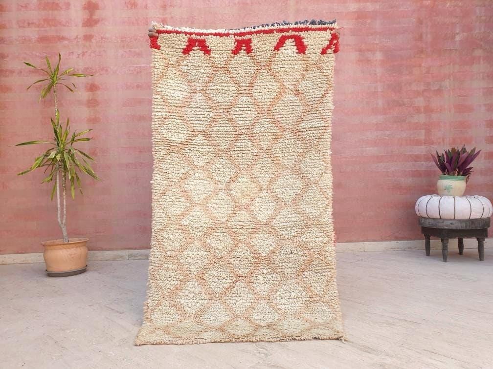 Vintage Moroccan Rug 3x5.6 Super Pretty vintage Berber Wool Rug, Peach Eggshell Geometric boujaad berber rug, artistic Red accent rug