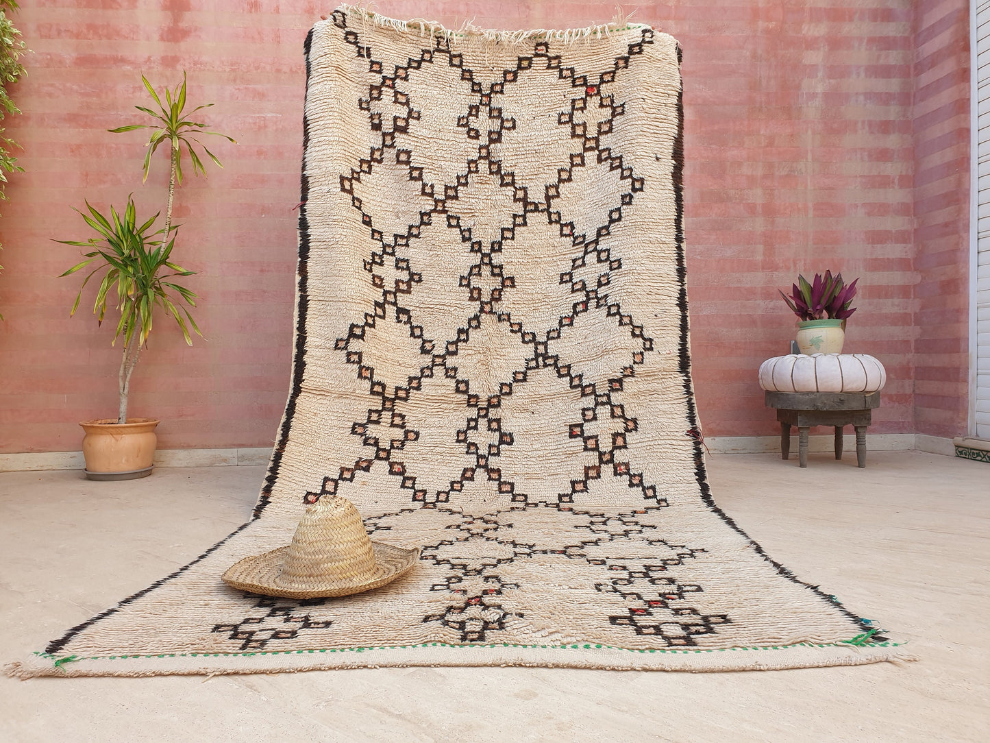 50% OFF CLOSING SALE Vintage Moroccan Rug 5x10.5 Vintage Azilal Rug, Beige Boujaad Rug, Large moroccan rug, berber antique rug