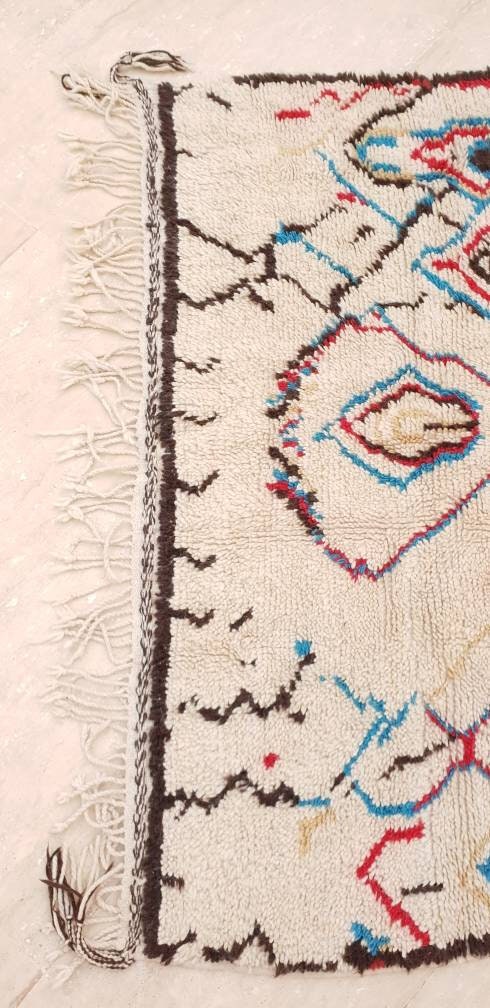 50% OFF CLEARANCE SALE Fine Moroccan rug 5.5x9.5 Gorgeous Azilal rug beautiful Fluffy Wool Moroccan Rug, Handmade Living Room berber rug