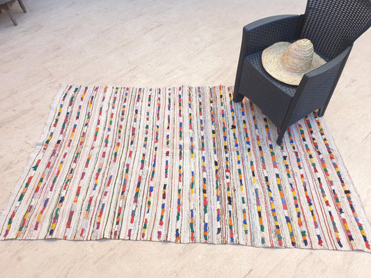 Beautiful vintage moroccan kilim rug 4.3x7 Unique berber offwhite rug, embroidery like woven wool flatwoven rug