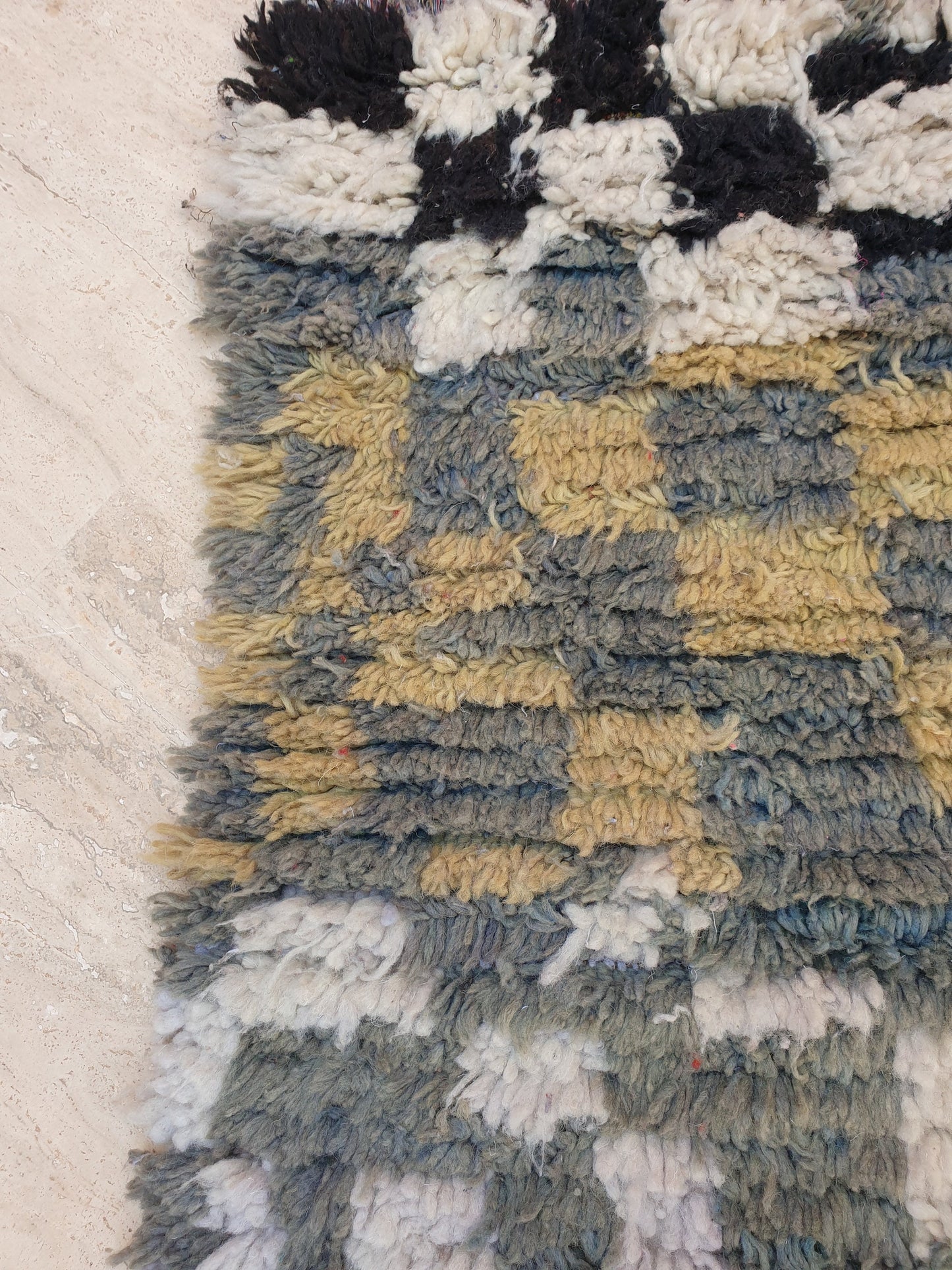 50% OFF CLEARANCE SALE Vintage Moroccan Rug 2.7x6 gray runner rug, grey boujaad accent rug bedroom rug living room rug boucherouite rug