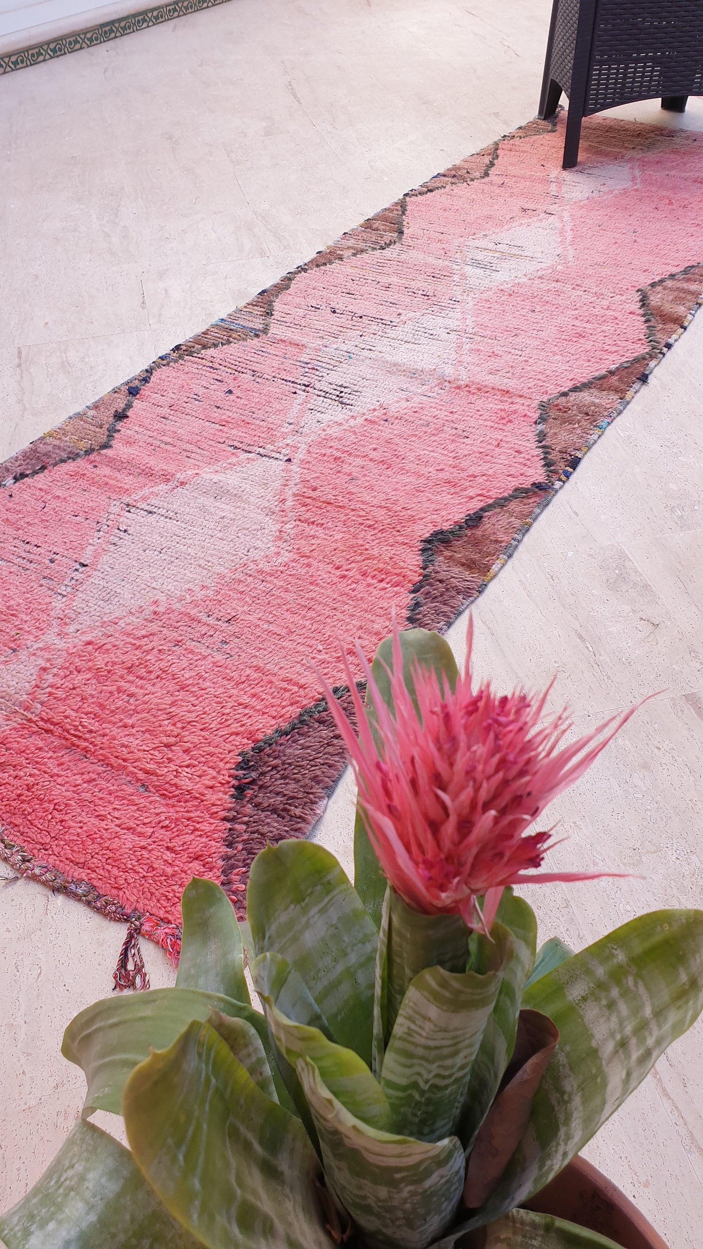 50% OFF CLOSING SALE Vintage Moroccan Rug 2.8x9.2 Gorgeous Blush Boujaad rug, Solid Peach rug, unique blush rug, bedroom beni ourain rug