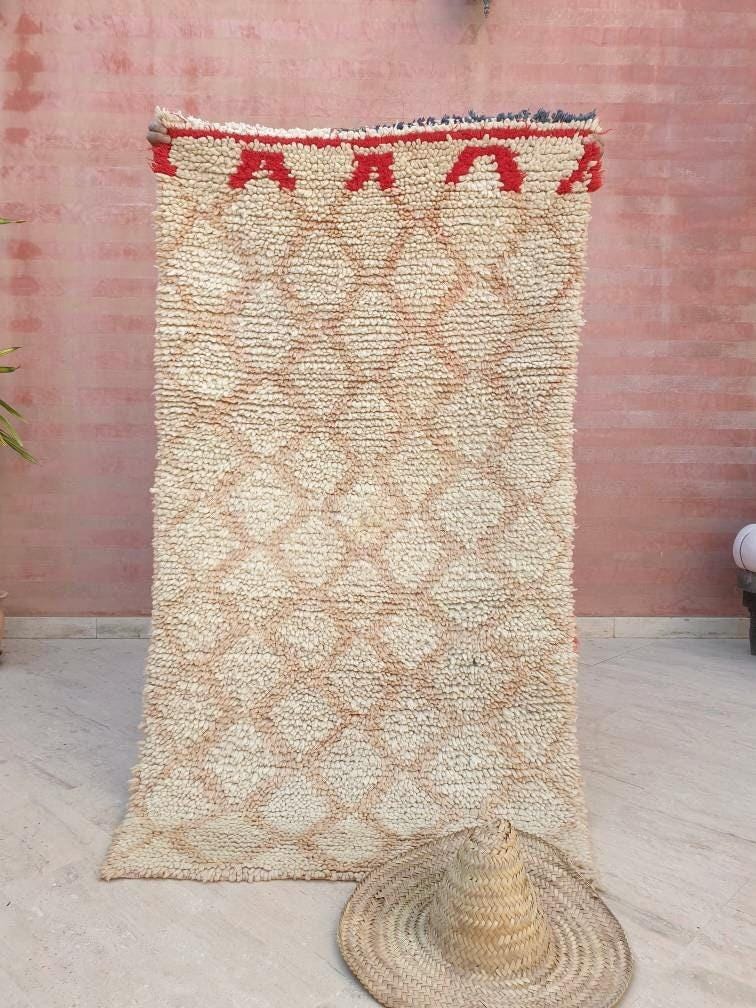 Vintage Moroccan Rug 3x5.6 Super Pretty vintage Berber Wool Rug, Peach Eggshell  Geometric boujaad berber rug, artistic Red accent rug