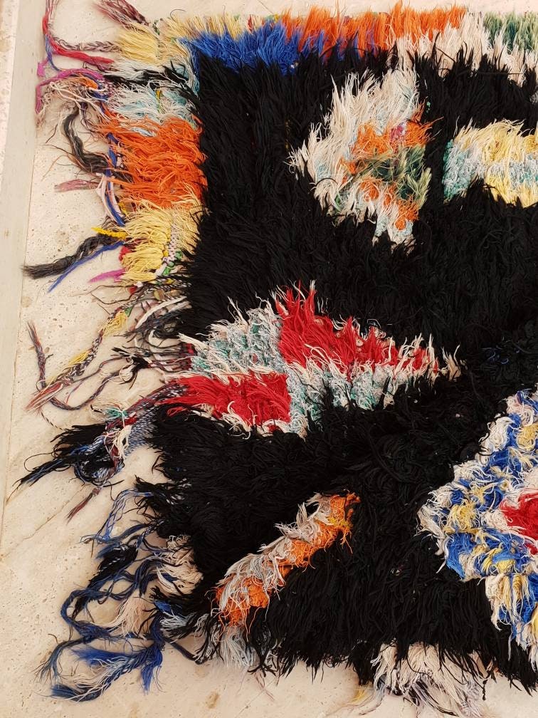 Vintage Moroccan Rug 3.5x7.5 Stunning Vintage Boujaad Rug, Berber Artistic Rug, bedroom rug, bedside rug, artistic rug