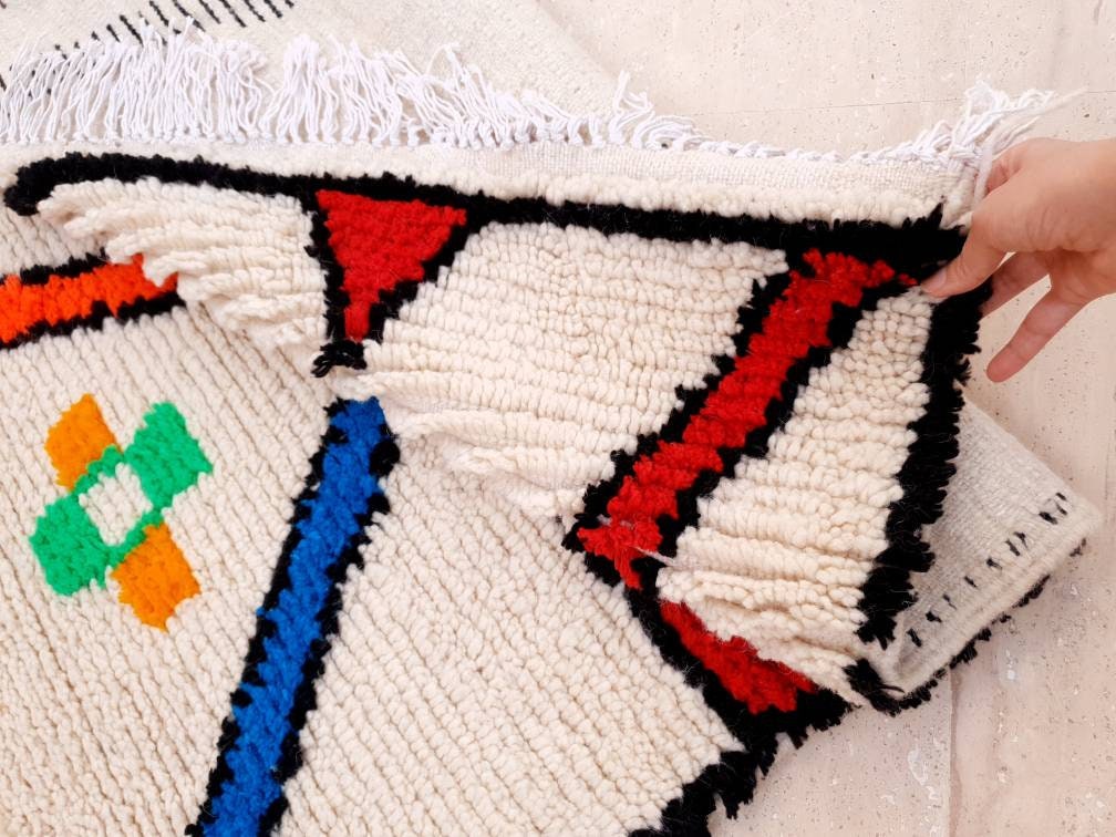 Fine Moroccan rug 5.6x8.5 Original Artist rug, Azilal rug Designer rug, Perfect Bedroom, living room or nursery rug ZAYA145