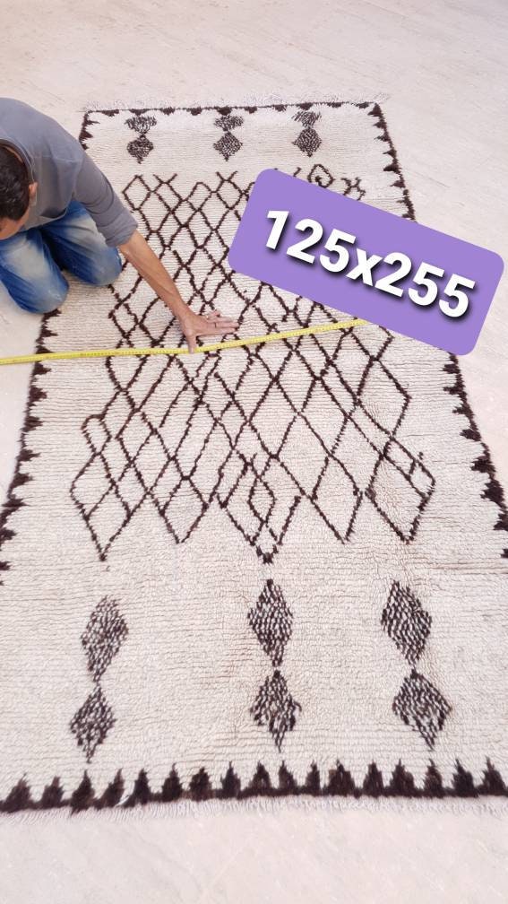 50% OFF CLOSING SALE Vintage Moroccan rug 4.1x8.5 Azilal rug | Precious Vintage berber wool rug | Handmade carpet