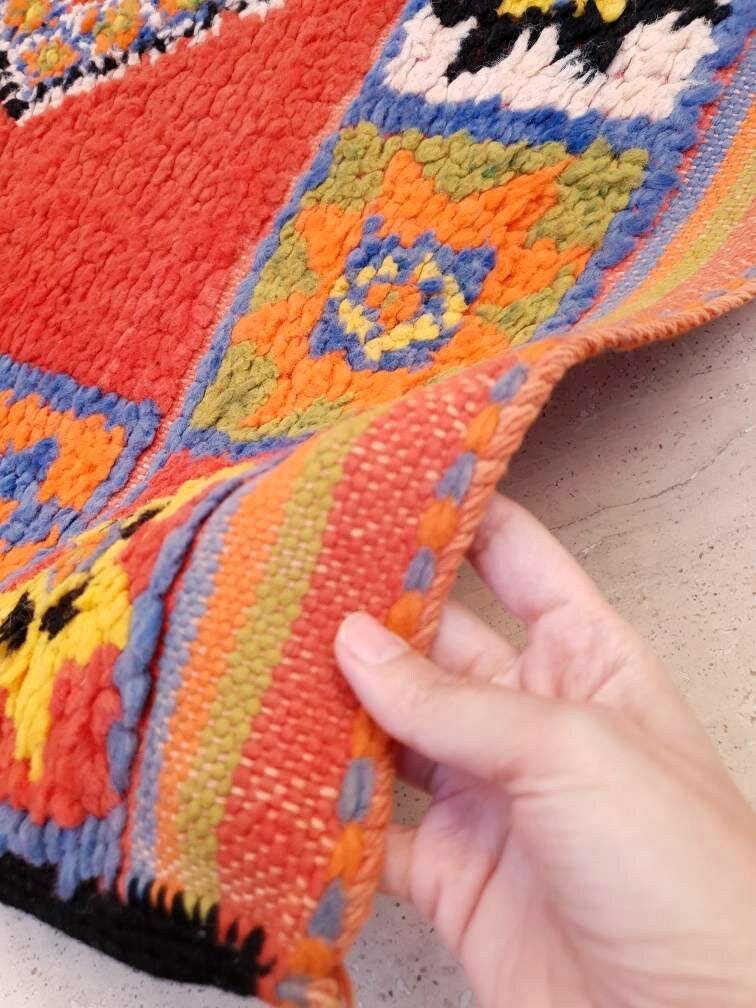 Stunning Vintage Moroccan rug, 5.7x9.2 red Boujaad rug blush warm tones bedroom living room rug boho rug berber ru