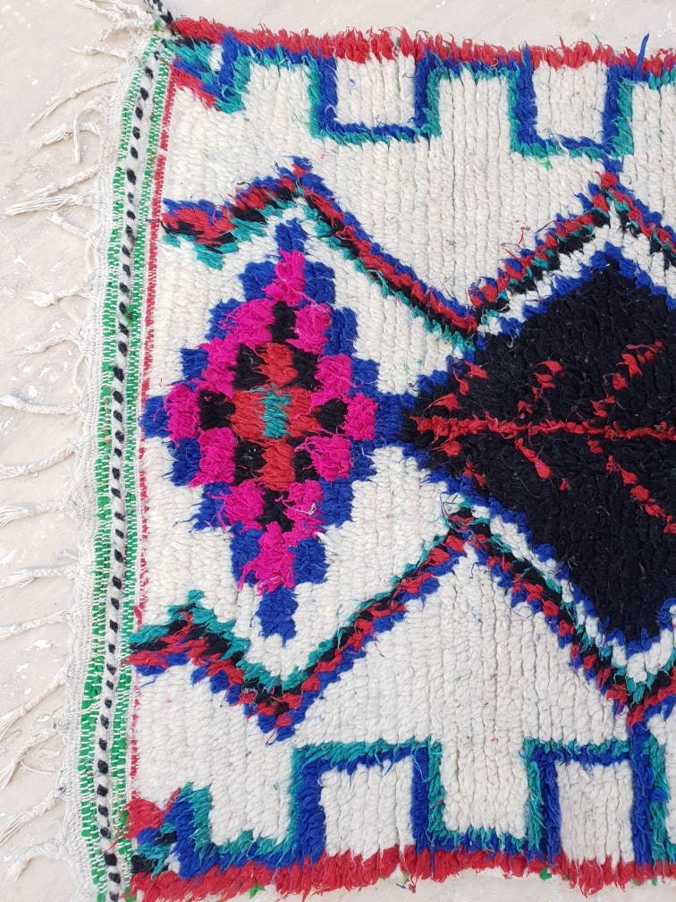 Vintage Azilal rug 3.3x6.5 Moroccan Rug, Runner Rug, Berber Rug, bedroom rug, living room rug, bedside rug, bohemian rug, tribal rug