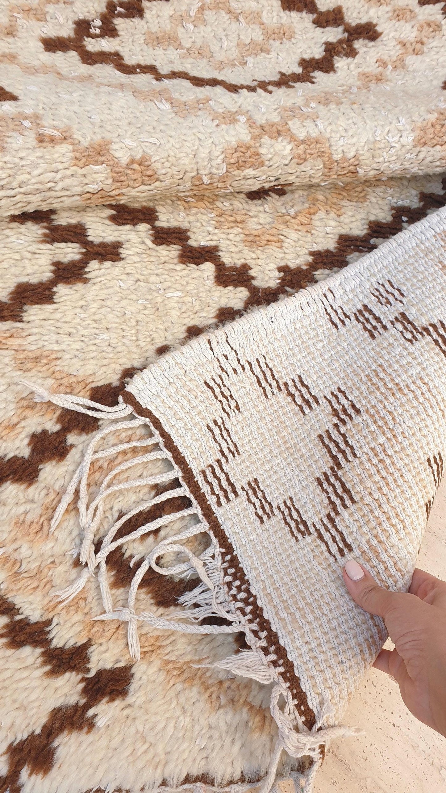 50% OFF CLOSING SALE Vintage Moroccan Rug 2.4x6.4  Gorgeous offwhite Beige rug |  geometric beige brown azilal  rug boujaad rug | entr