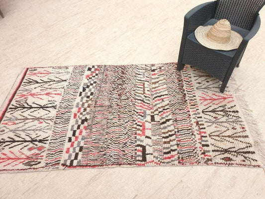 50% OFF CLOSING SALE Vintage Moroccan Rug 4x7.7 Gorgeous Vintage Azilal Rug Gray Berber Rug | Unique Morrocan rug | bedroom rug, Kitchen rug