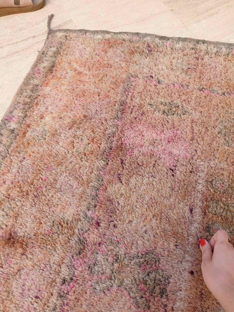 Precious Vintage Moroccan Rug | 6.9x9 Beige Pink Boujaad tribal rug | Unique Boujad Rug |   Beni Mguild Rug