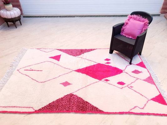 50% CLEARANCE SALE Fine Moroccan Rug 5.5x8.5 Super Pretty Soft Azilal Rug By Me, nursery rug Fushia Hot pink Rug bedroom beni ourain rug