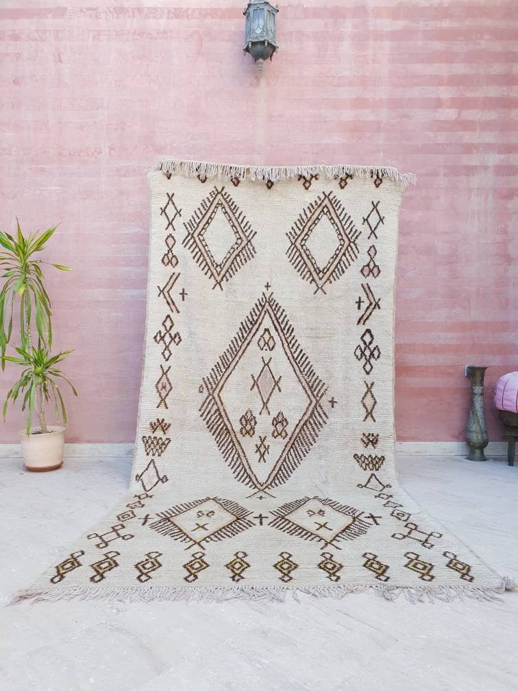 50% OFF CLOSING SALE Vintage Moroccan Rug, Stunning Azilal rug, Antique Morrocan rug, midcentury berber rug bedroom rug living room rug