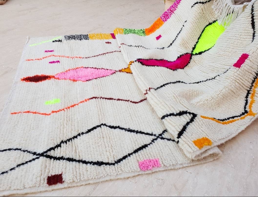 Fine Moroccan rug 5.5x8 original Artist rug, fine Azilal rug Zayania designer rug berber colorful rug  bedroom rug