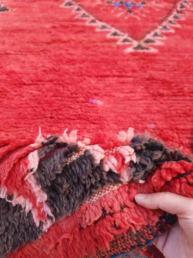 Vintage Moroccan Rug 5.6x10.5 Stunning Red boujaad rug boujad rug unique rug living room rug