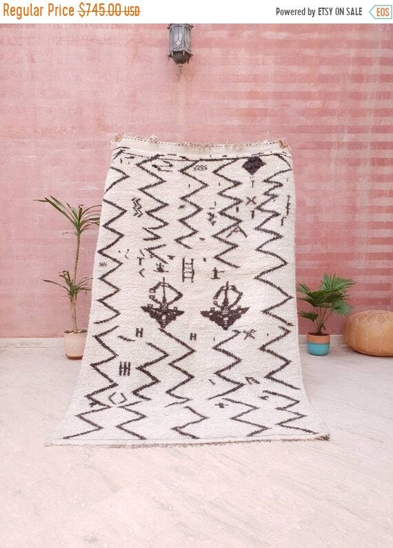 50% OFF CLOSING SALE Moroccan Rug 4.7x7.5 Natural rug Fine Beni Ourain Rug, fluffy living room rug bedroom rug nursery rug black neutral rug