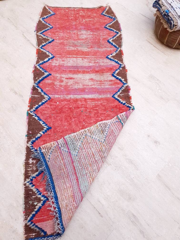 50% OFF CLOSING SALE Vintage Moroccan Rug 2.9x7.2 blush red Boujaad rug Unique runner Rug, bedroom rug, living room rug pink accent rug