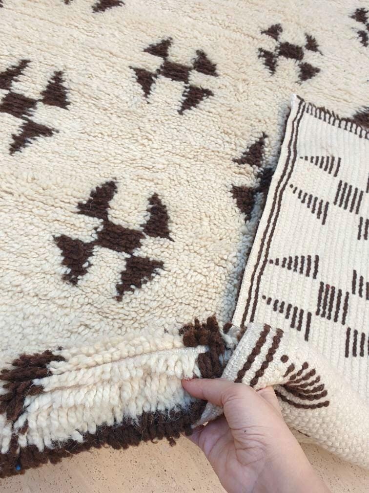 Vintage Moroccan Rug | 5.8x8.8 Stunning Authentic Vintage Beni Ourain Rug | Offwhite Cream Brown Unique Berber rug