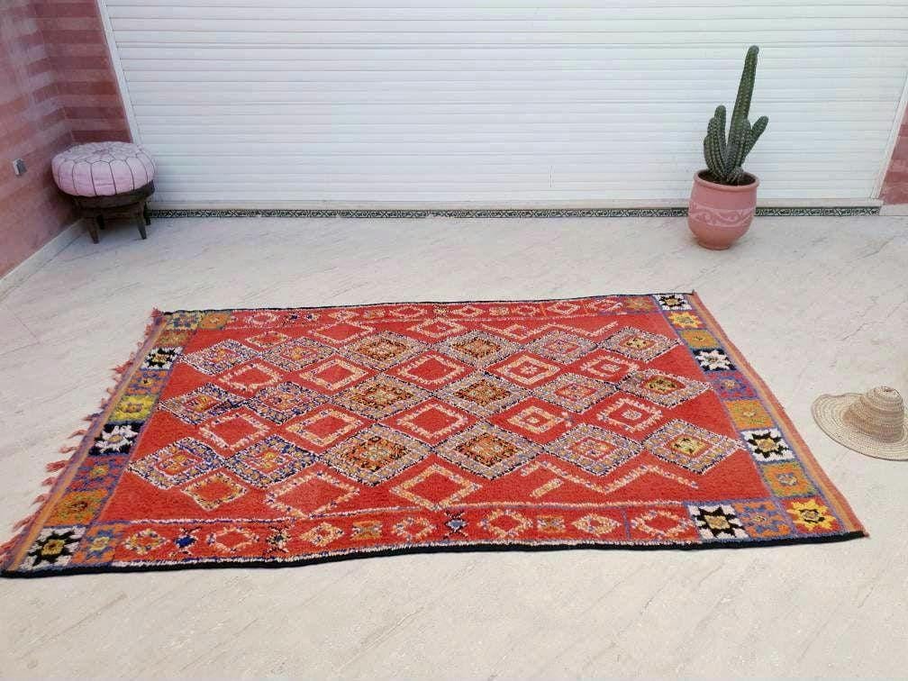 Stunning Vintage Moroccan rug, 5.7x9.2 red Boujaad rug blush warm tones bedroom living room rug boho rug berber ru