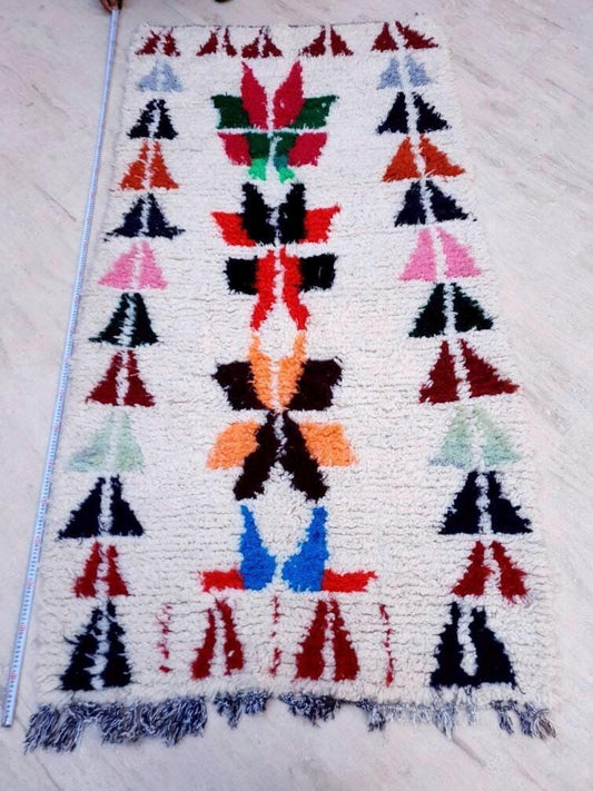 50% OFF CLOSING SALE Vintage Moroccan Rug 4x7.5 Super Pretty vintage Fluffy Berber rug, colorful boujaad berber rug, artistic rug