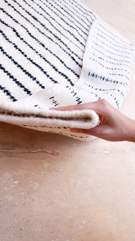 Beni Ourain rug 5x5.9 moroccan rug, soft wool rug, bedroom rug, living room rug, nursery rug, berber wool rug, morrocan bedside rug