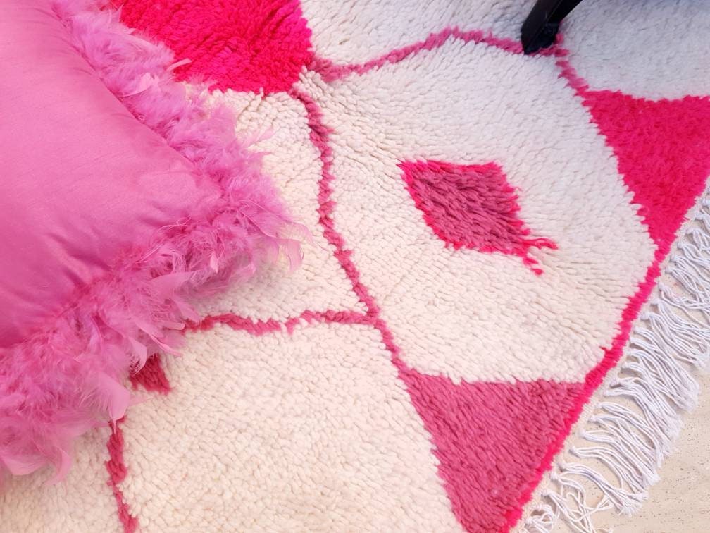 50% CLEARANCE SALE Fine Moroccan Rug 5.5x8.5 Super Pretty Soft Azilal Rug By Me, nursery rug Fushia Hot pink Rug bedroom beni ourain rug