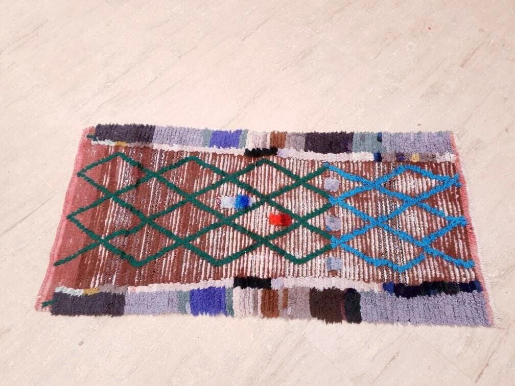 Vintage Moroccan rug 2.9x5.9 Stunning Unique Boujaad rug |  Unique Vintage Boujad Rug | Artistic bedroom Berber rug