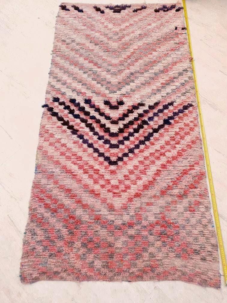 Vintage Moroccan Rug 3.8x7.5 Gorgeous Blush Boujaad rug, Unique area Rug, checkered bedroom rug, living room rug