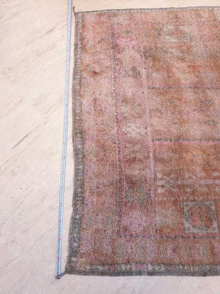 Precious Vintage Moroccan Rug | 6.9x9 Beige Pink Boujaad tribal rug | Unique Boujad Rug |   Beni Mguild Rug