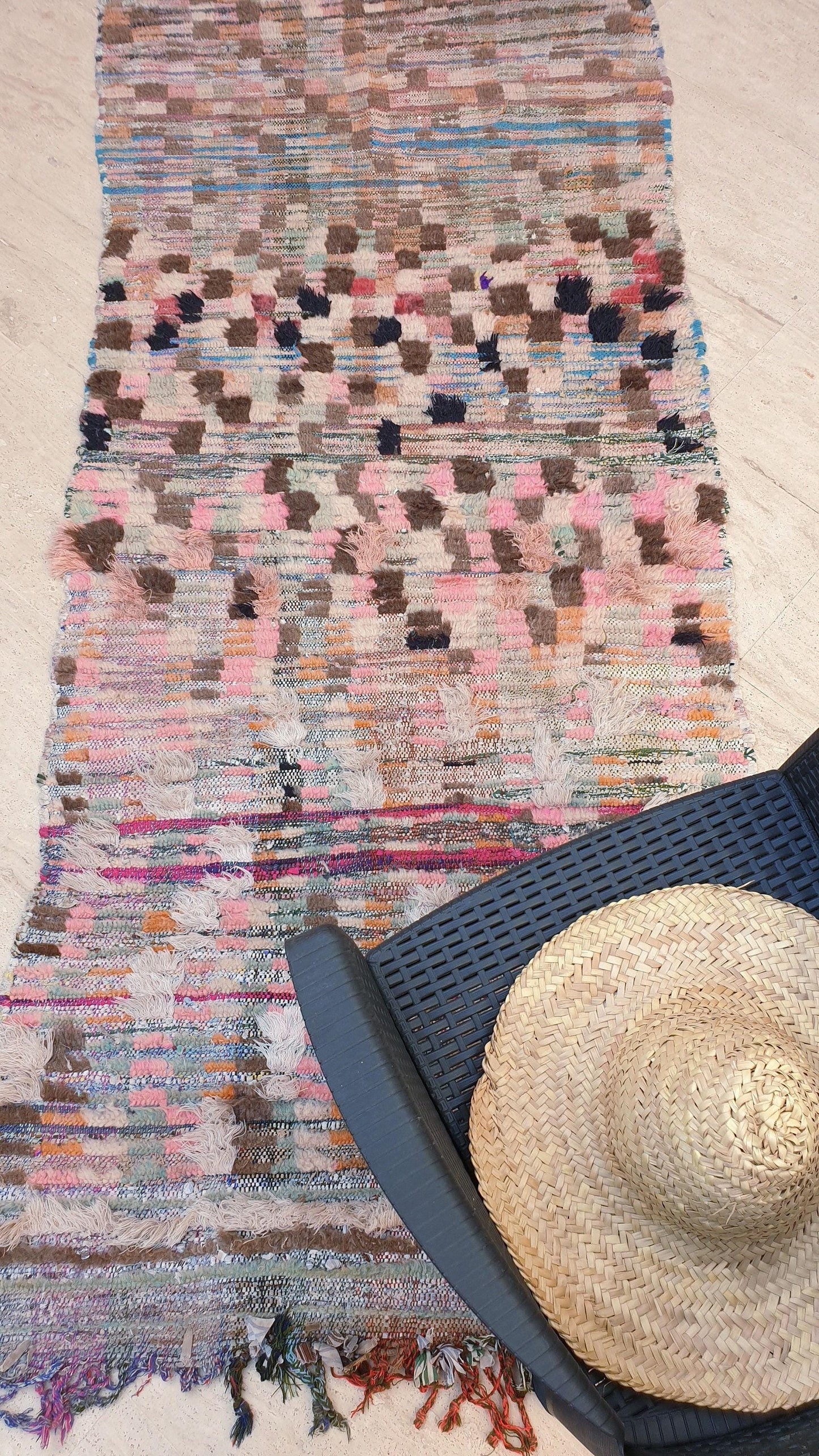 50% OFF CLOSING SALE Vintage Moroccan rug 3.3x10 Gorgeous Blush earth tones Checkered rug | Pinl Brown Boujaad rug, boujad statement piece