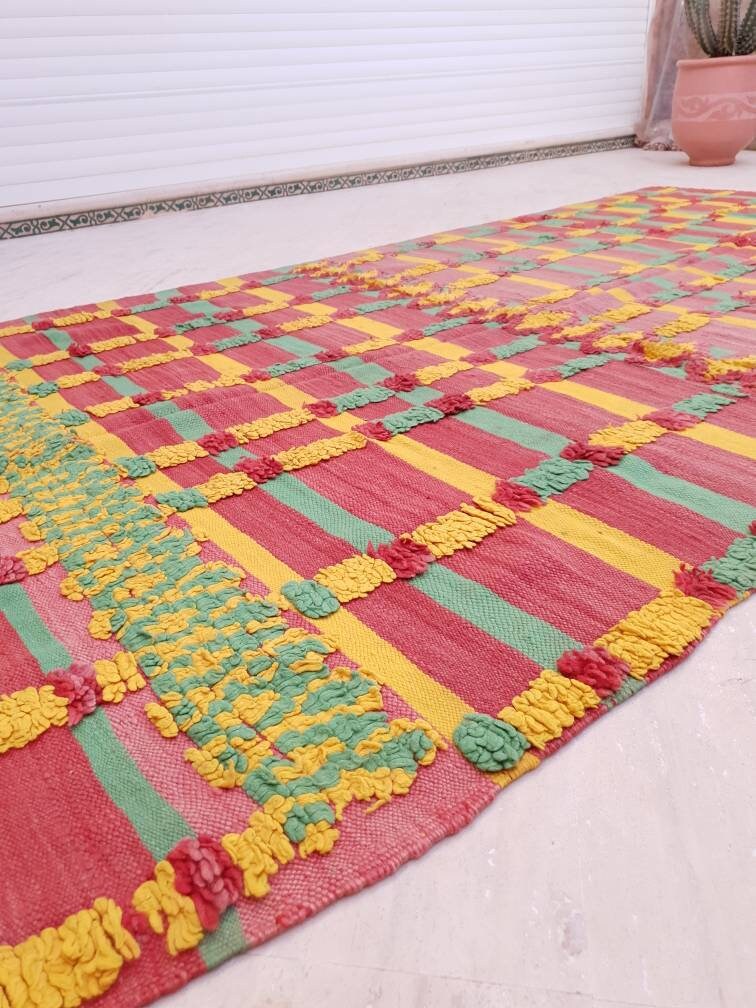 Vintage Moroccan Rug, kilim Rug, beautiful Unique muted morrocan rug Green Yellow Muted Red woven wool flatweave rug boujaad rug bedroom rug
