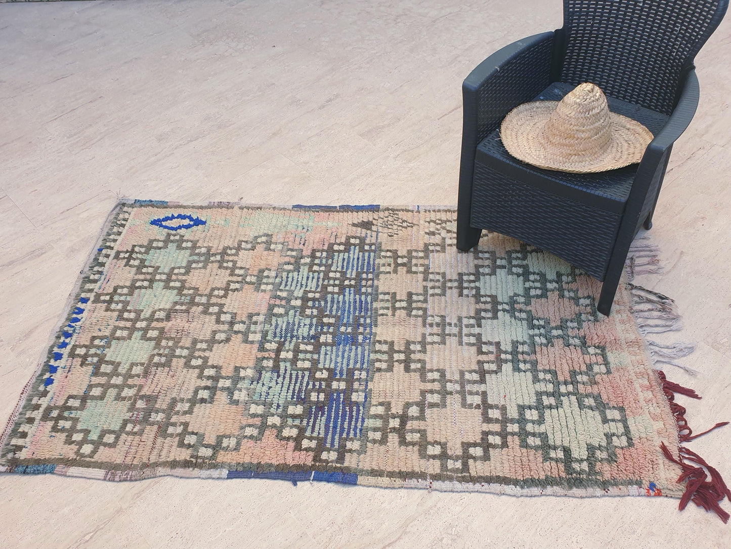 50% OFF CLOSING SALE Vintage Moroccan Rug 3.6x6 Stunning Antique Geometric rug, blush pastels boujaad berber rug, artistic rug bedroom rug