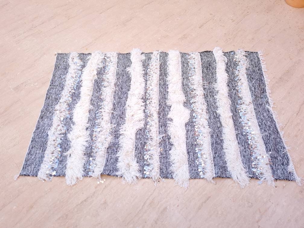 Gorgeous Moroccan Wedding blanket with Sequins 4.1x6.3 Moroccan throw, Authentic Berber wedding blanket, White Gray Handira Blanket