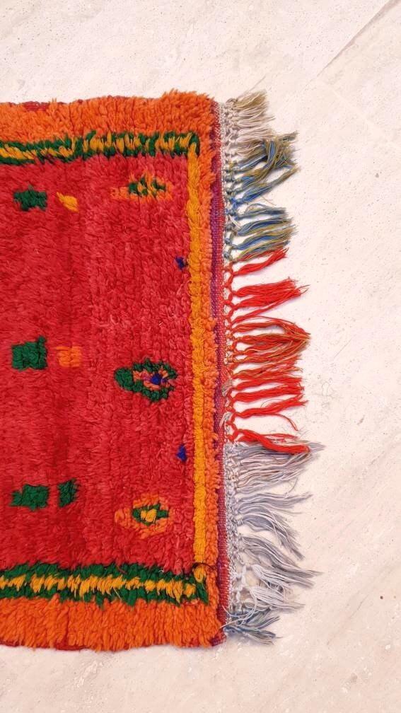 Vintage Moroccan Rug 2.6x8 Gorgeous Abstract Runner Rug, Unique Red Berber boujaad rug bedroom rug, living room rug be
