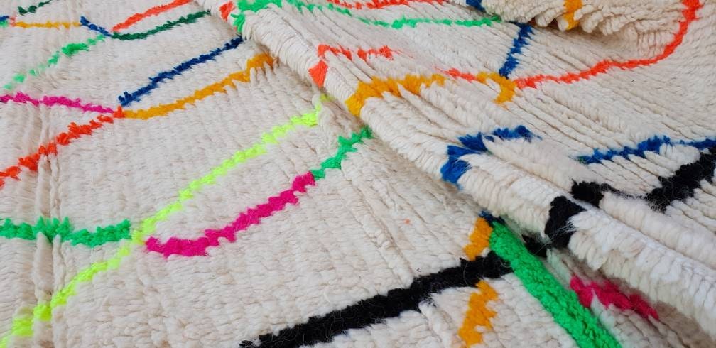 50% OFF CLOSING SALE Authentic Moroccan Rug 5x8 Fine Berber Azilal Rug unique Authentic Moroccan Wool rug soft bedroom rug living rug