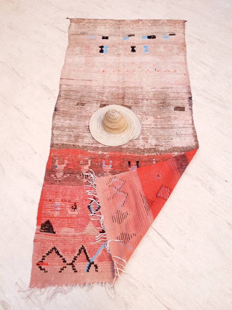 Vintage Moroccan rug 4x8.4 Unique boujaad rug "6 People" Blush pink Antique beige Boujad rug, Unique bohemian bedroom rug morocco rug