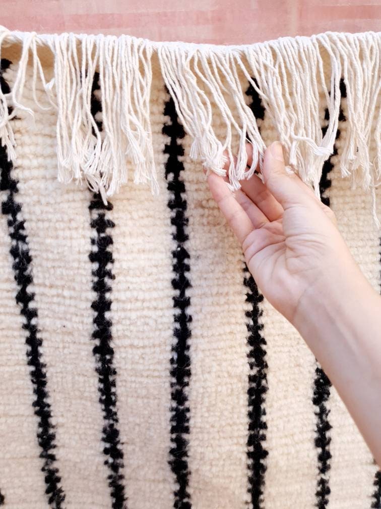 Beni Ourain rug 5x5.9 moroccan rug, soft wool rug, bedroom rug, living room rug, nursery rug, berber wool rug, morrocan bedside rug