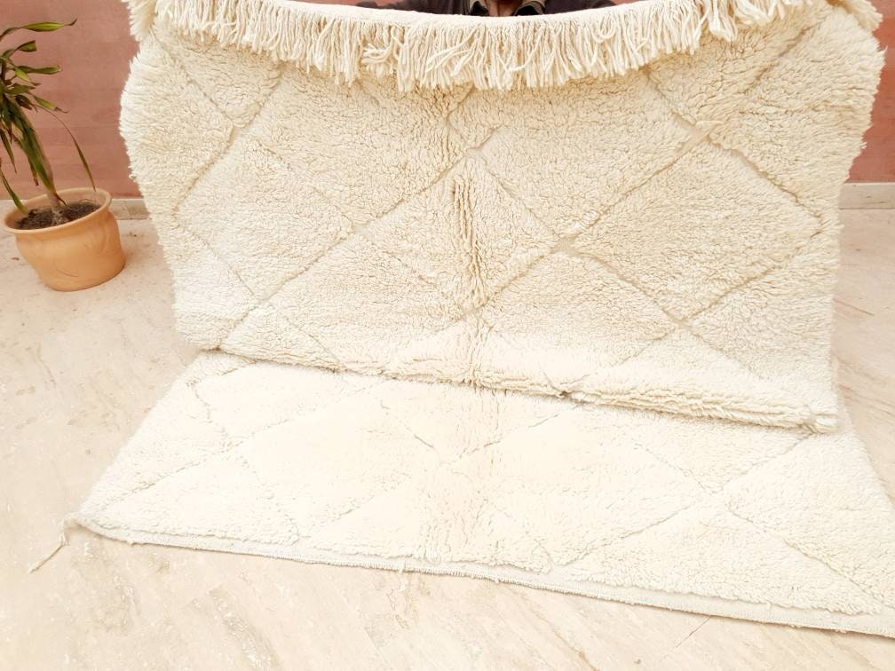 Thick Moroccan Rug 5.3x6.1 Genuine Beni Ouarain rug, Perfect Living Room, Bedroom or Nursery Rug