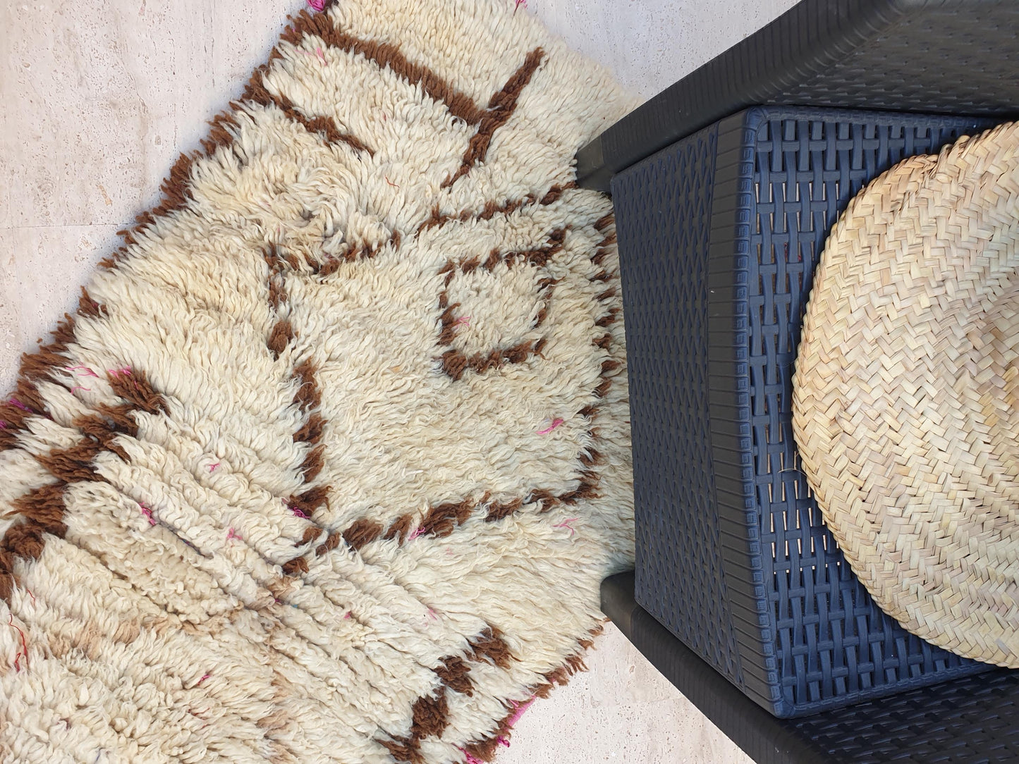 Vintage Moroccan rug 2.2x5 Gorgeous offwhite Beige  rug | Unique Authentic vintage azilal  rug boujaad rug