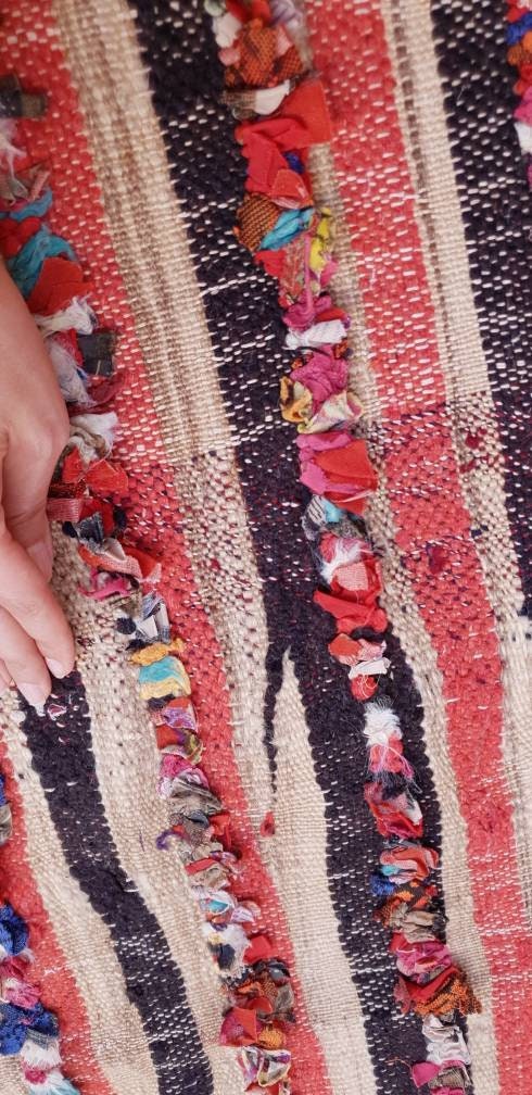 Vintage Moroccan Rug 4.1x6.2  Beautiful Unique muted morrocan rug, embroidery like woven wool flatweave rug with boucherouite knots