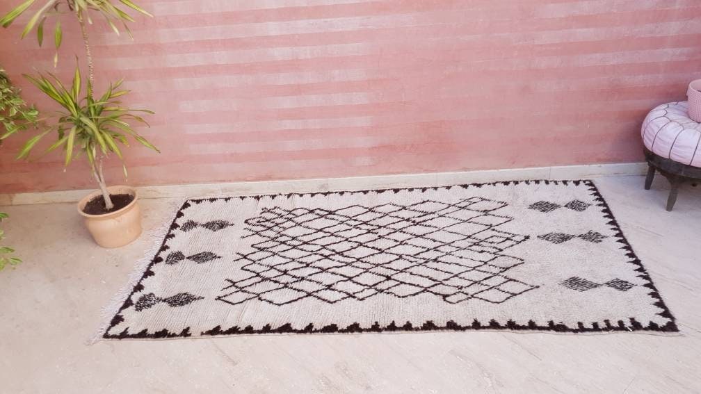 50% OFF CLOSING SALE Vintage Moroccan rug 4.1x8.5 Azilal rug | Precious Vintage berber wool rug | Handmade carpet