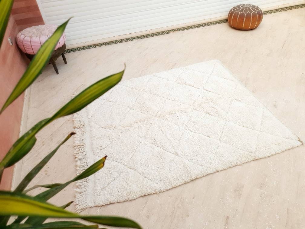 Thick Moroccan Rug 5.3x6.1 Genuine Beni Ouarain rug, Perfect Living Room, Bedroom or Nursery Rug