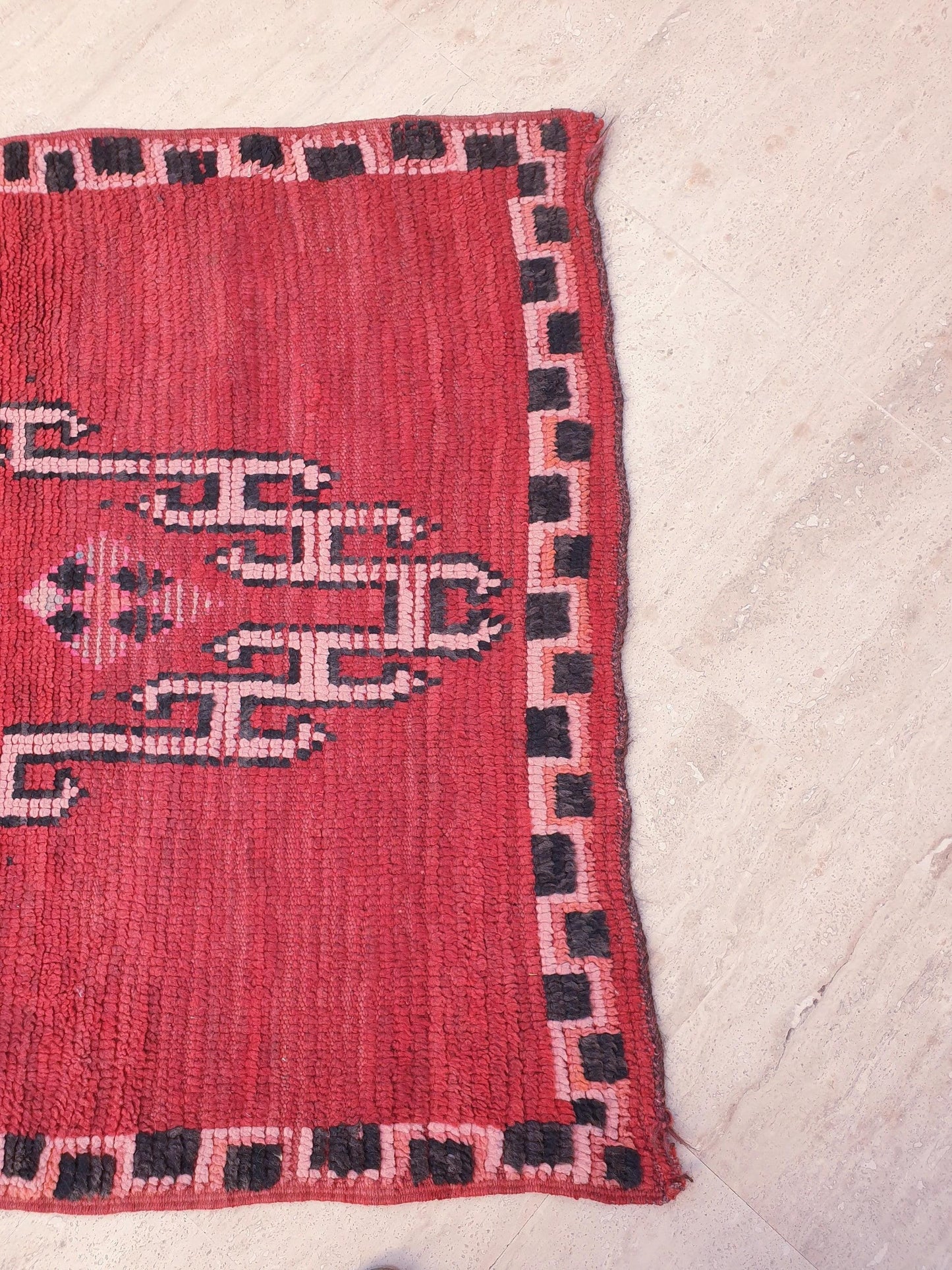 50% OFF CLOSING SALE Vintage Moroccan Rug 3.1x7.6 Gorgeous Unique Red Boujaad Statement Runner Rug, bedroom rug, Abstract accent rug