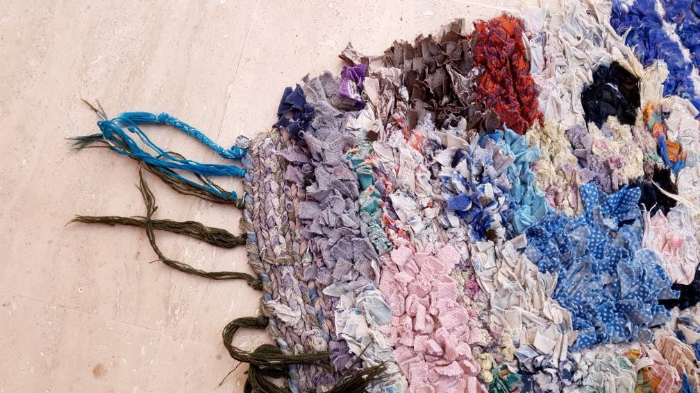 Vintage Moroccan Rug 2.6x5.6 Unique Boucherouite rug,  berber rug, Tribal Abstract rug, boho moroccan rug,Antique accent rug