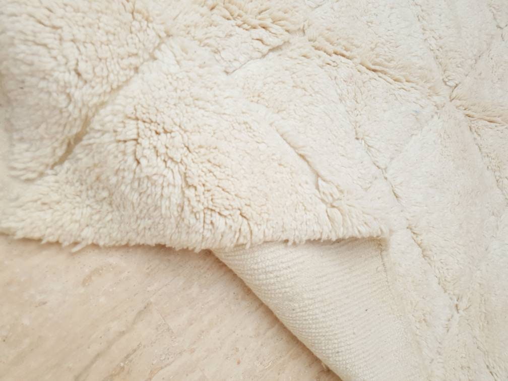 Thick Moroccan Rug 5.3x6.1 Genuine Beni Ouarain rug, Perfect Living Room, Bedroom or Nursery Rug