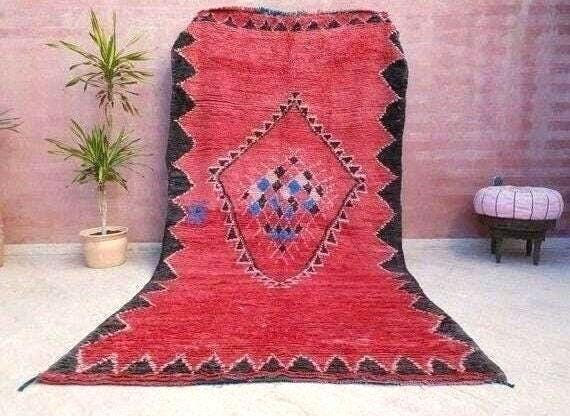 Vintage Moroccan Rug 5.6x10.5 Stunning Red boujaad rug boujad rug unique rug living room rug