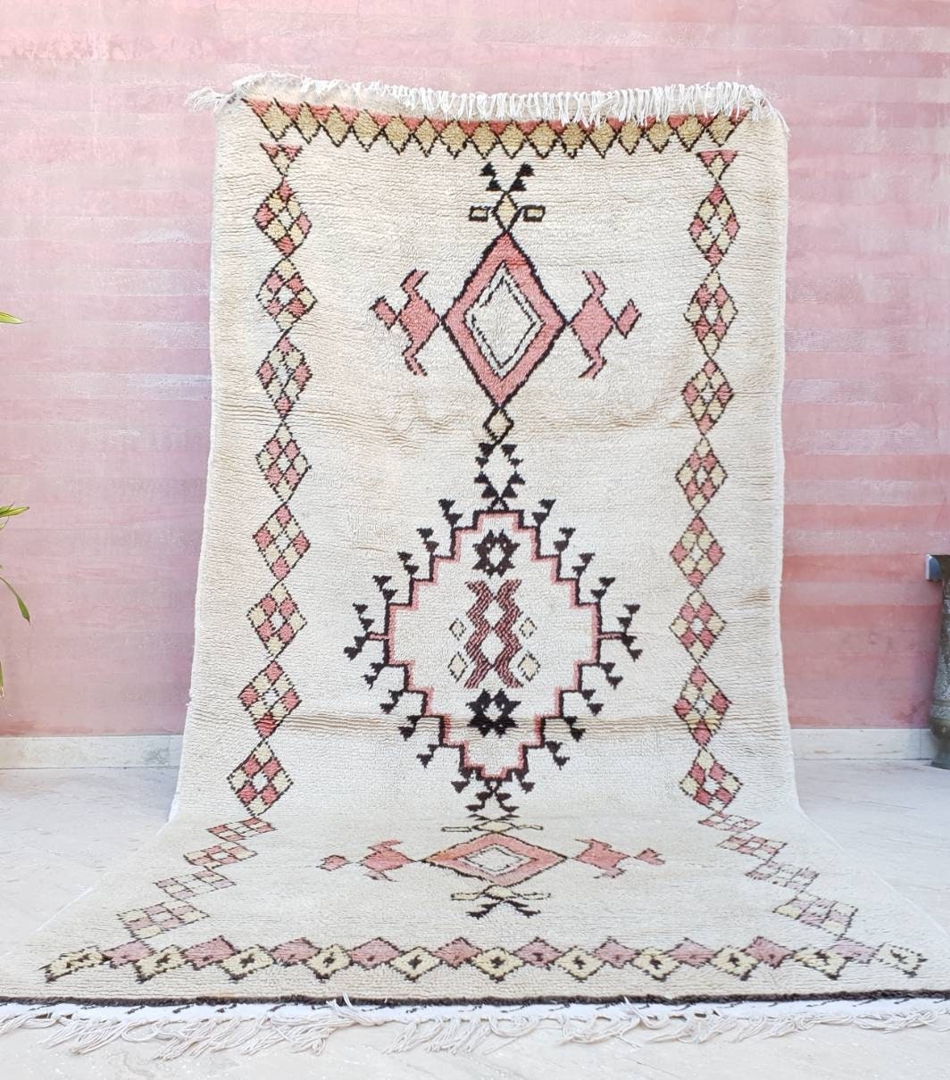 Vintage Morrocan Rug 4.5x9.5 Midcentury blush Azilal Berber Rug bedroom rug living room  rug large area rug boujaad rug beni ourain rug