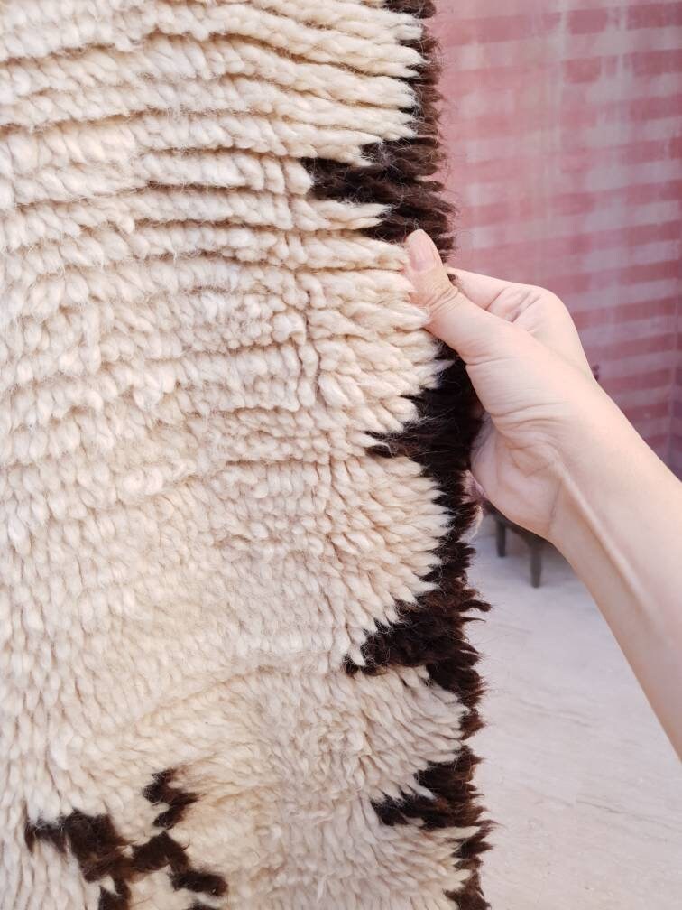 50% OFF CLOSING SALE Vintage Moroccan rug 4.1x8.5 Azilal rug | Precious Vintage berber wool rug | Handmade carpet