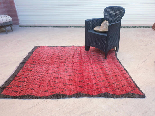 Vintage Moroccan Rug 5.3x6 Gorgeous Blush red Boujaad rug, muted red squarish rug, bedroom beni ourain rug checkered geometric rug