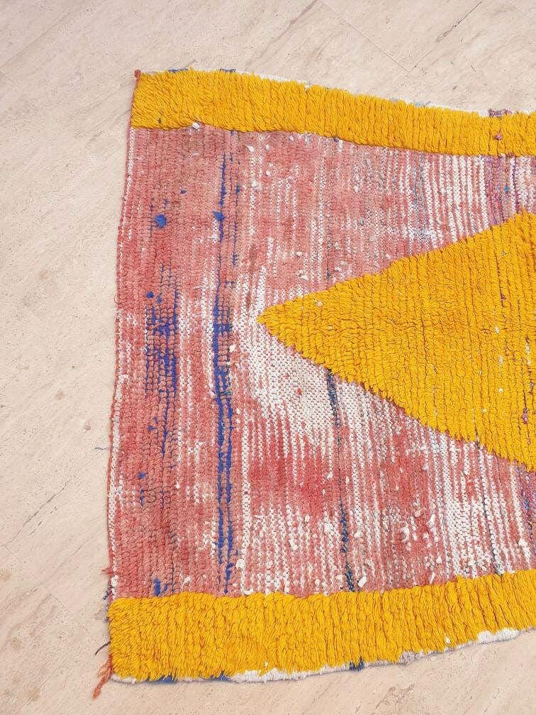 Vintage Moroccan rug 3.3x8.9 Blush Peach Yellow Boujaad rug incredible  black Yellow Tribal Rug Unique boujad Rug living room rug